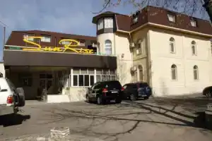Санрайз Гостевой Дом, Ош