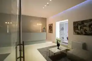 Hotel «Santa Brigida», Неаполь