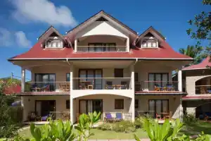 L'Hirondelle Self Catering Guest House, остров Праслин