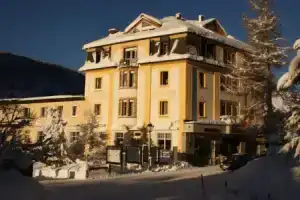 Hotel «Albris», Понтрезина