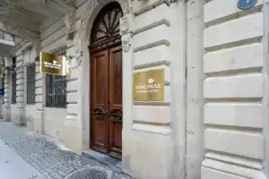 Garden Inn Nizami Hotel, Баку