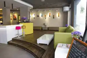 The Purple Hotel - Gay Special, Сан-Антонио-Абад