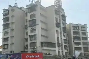 Lucky Hotel Bandra, Мумбаи