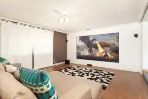 New Listing! Modern Hideaway W/ Pool, Theater Room 3 Bedroom Home, Лос-Анджелес