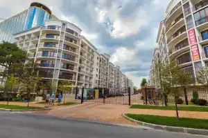 Апартаменты в ЖК Изумрудный город, Геленджик
