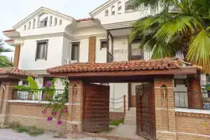 nİSh Carİa Boutique Hotel, Дальян