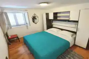 Apartments Villa Riva, Molunat