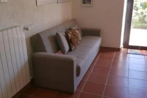 Monolocale con giardino indipendente, Нуоро