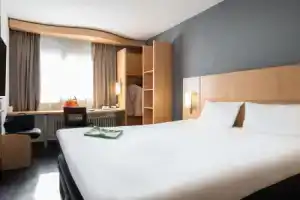 Отель «ibis Genève Centre Gare», Женева