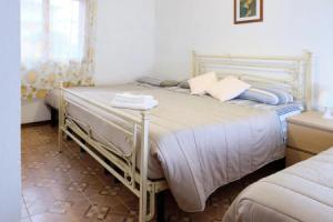 Nice Apartment in Rosolina Mare With 1 Bedrooms and Outdoor Swimming Pool, Розолина-Маре