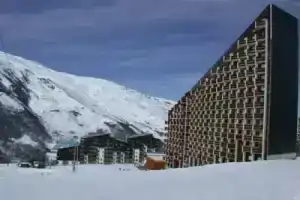 Apartment Appartement 5 personnes avec cuisine équipée, Ле Менюир