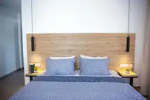Adrianna Villa 4ppl, Балион
