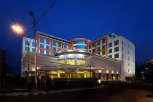 Cavinton Hotel Yogyakarta by Tritama Hospitality, Джокьякарта