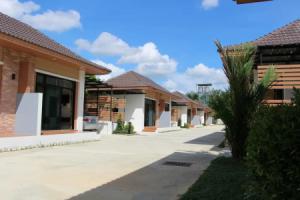 Light House Resort Trang, Транг