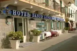 Hotel «Danio Lungomare», Алассио