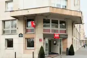Отель «ibis Paris Brancion Parc des Expositions 15ème», Париж