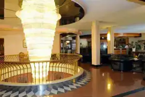 Park Hotel Oasi, Гарда