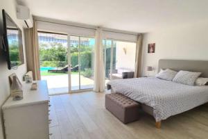 Maison Vallauris, 5 pièces, 7 personnes - FR-1-252-103, Жуан-ле-Пен