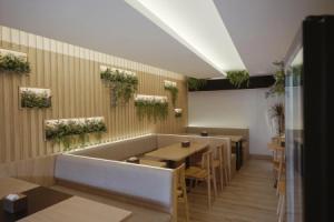 W Home Benhil, Джакарта