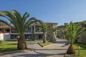 Lagomandra Beach Hotel, Неос Мармарас