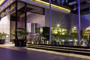 Отель «Novotel Suites Dubai Mall of the Emirates», Дубай