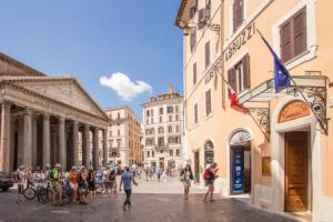 Отель «Albergo Abruzzi», Рим