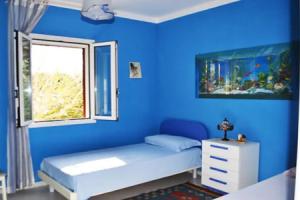 Villa With Swimming Pool and Near the sea of Torre Dell'orso, Торре-делль-Орсо