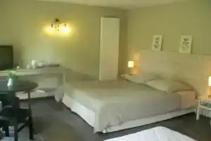 Au Cèdre d'Or B&B, Лилль