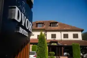 Hotel «Dvor», Биело-Поле