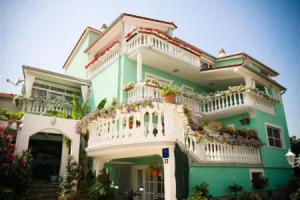 Apartments Katarine Zrinske, Водице