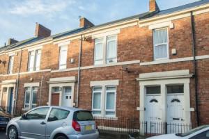 Lovely and Comfortable 3 Bed Flat, Tamworth, Ньюкасл