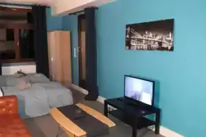 A&S Ferienwohnungen Roonstraße 7, Кёнигсвинтер