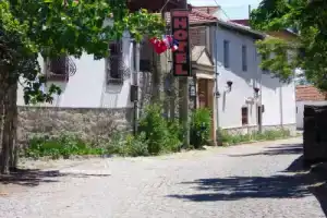 Akropolis Guest House, Бергама