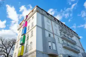 Hostel Link, Ловран