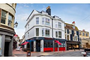 Fabulous Flat in the Heart of Brighton's Lanes, Брайтон