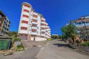 Apartment Roli, Цриквеница