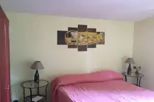 Le Torrette B&B, Сутри