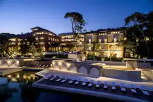 Boutique Hotel Alhambra, Мали Лошинь