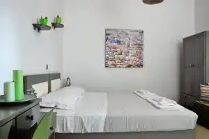Terra Paros Apartments 4, Науса