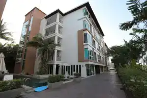 The Haven Lagoon Condo Patong, Патонг