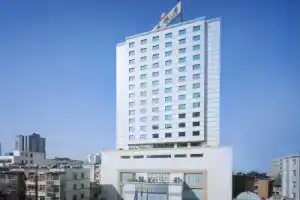 Отель «Kunming Wei Long», Куньмин
