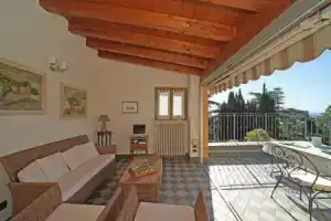 Terrazza vista Lago in centro 017074-CNI-00120, Гардоне-Ривьера