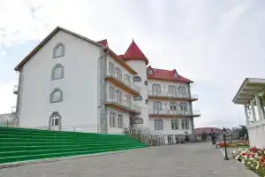 Отель «Алтын Кун», Боровое
