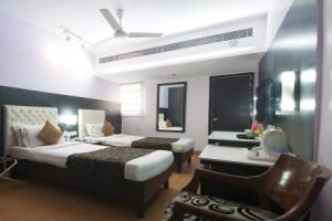 The Corus Hotel - a Couple Friendly Hotel, Дели