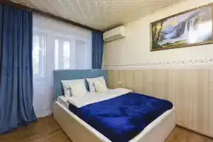 Moment House (Момент Хаус) на шоссе Аминьевское 26, Москва