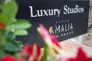 Villa Amalia Sun Beach, Аспровальта