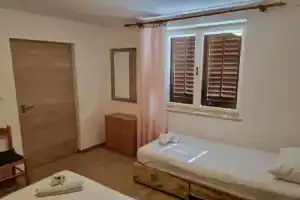 Apartments Smilja, Супетар
