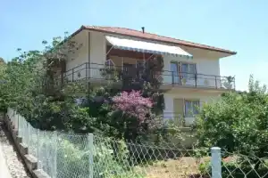 Coastal Comfort in Vinisce, Винишхе