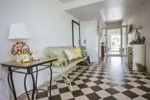The Terrace Hotel, Накхон-Си-Тхаммарат