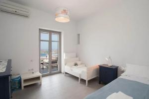 Parian Hill Residence Villa, Парикия
